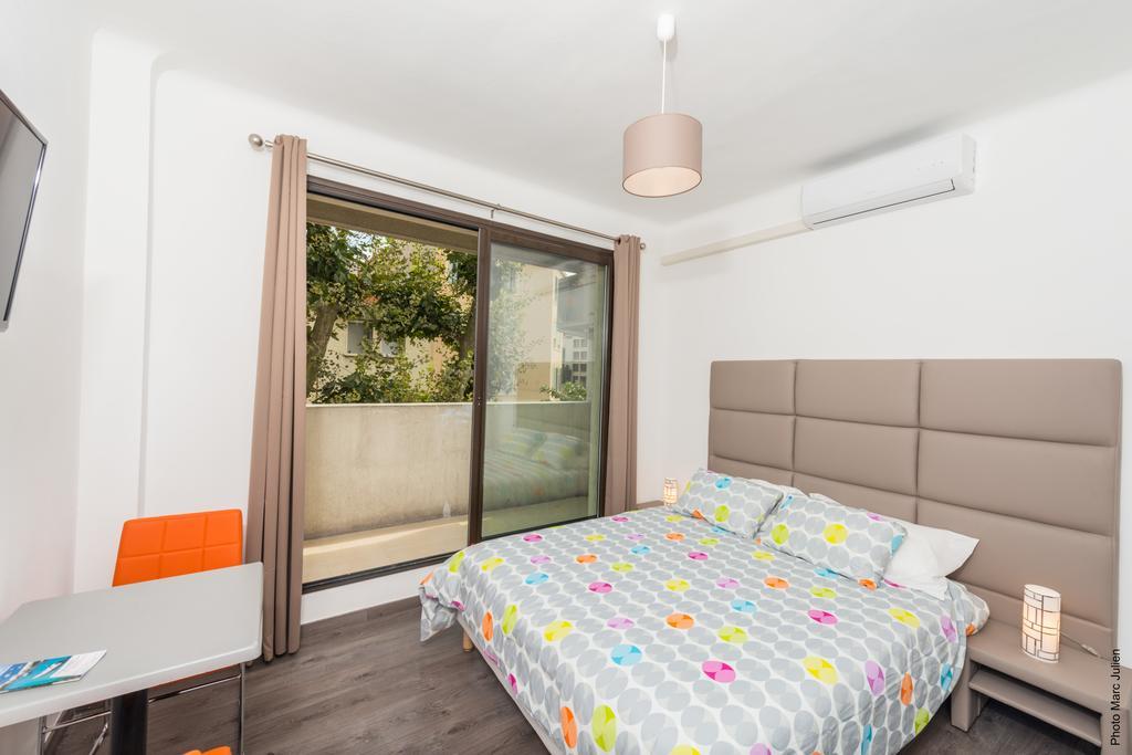 Aparthotel Le Royal Marsella Habitación foto