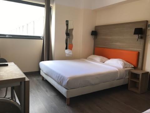 Aparthotel Le Royal Marsella Habitación foto